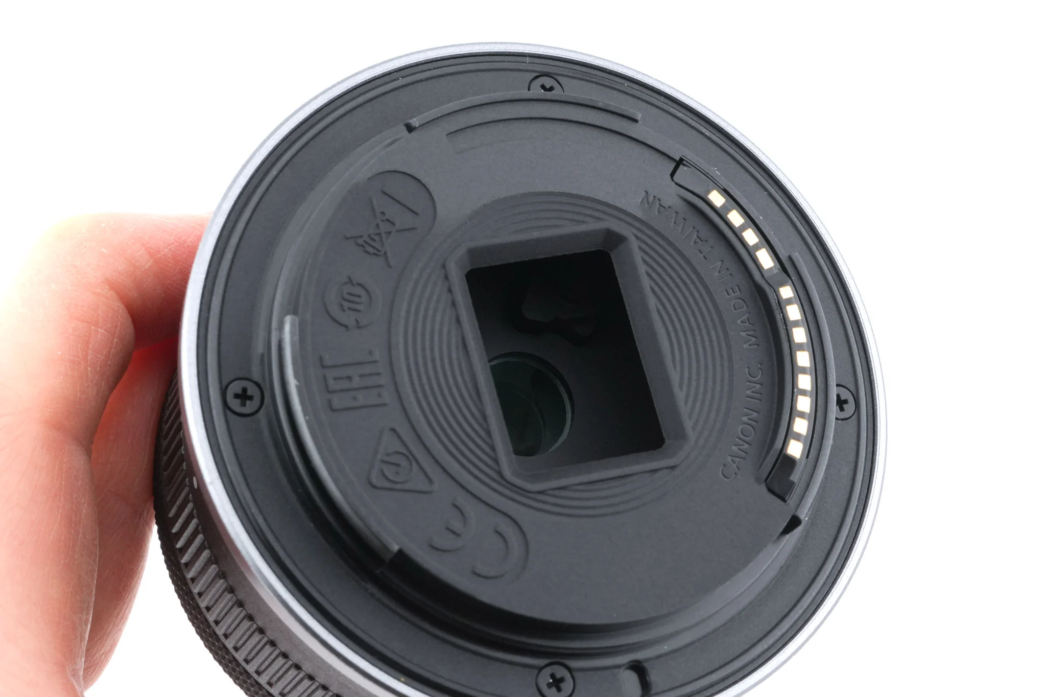 Canon 18-45mm f4.5-6.3 IS STM - Image 4