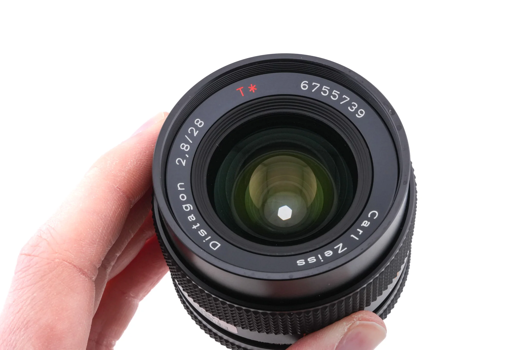 Carl Zeiss 28mm f2.8 Distagon T* (AE) - Image 3