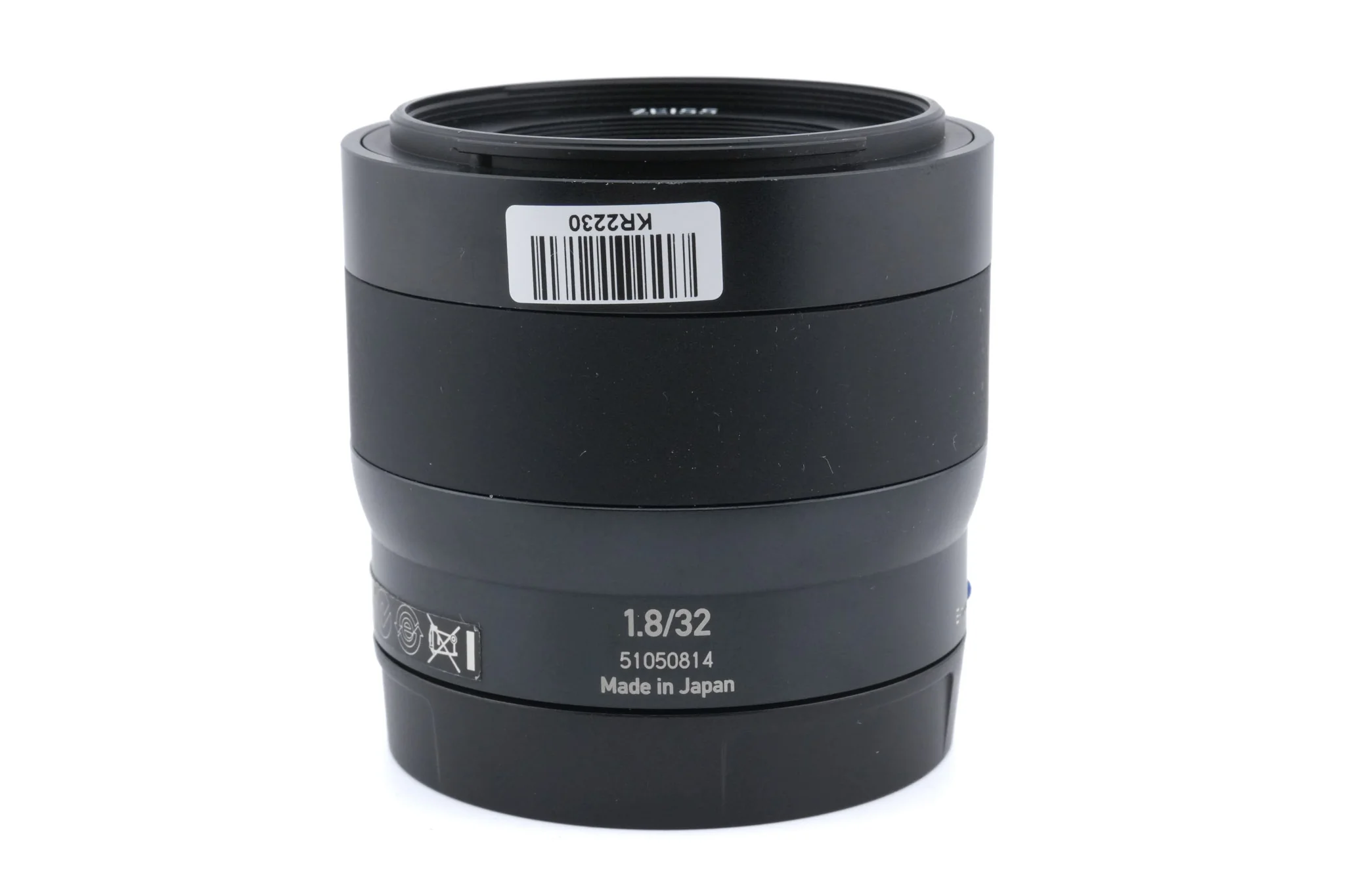 Carl Zeiss 32mm f1.8 Planar T* Touit - Image 2