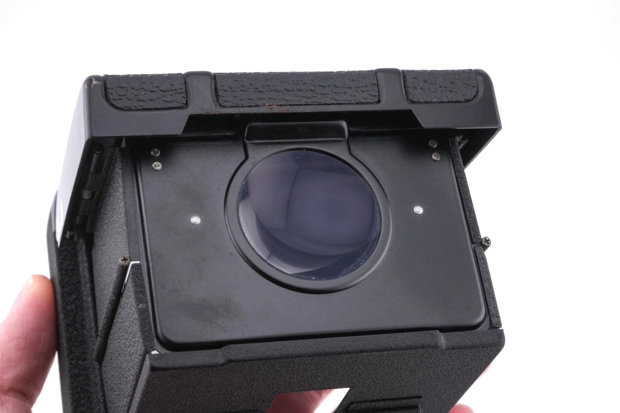Mamiya C330 Professional S + 65mm f3.5 Sekor (Blue Dot) + Waist Level Finder (New Version) - Image 10