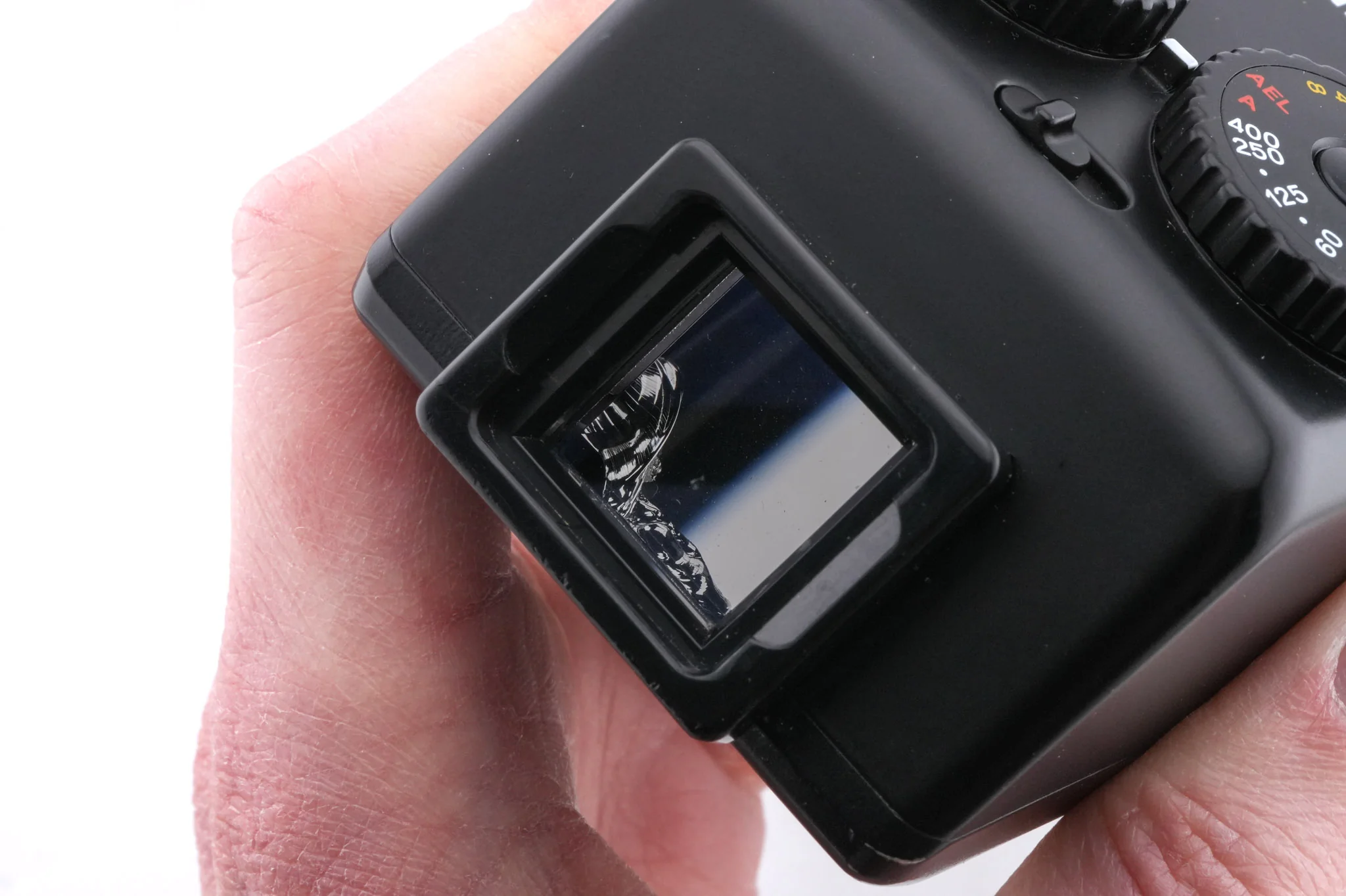 Mamiya FE701 AE Prism Finder II - Image 5