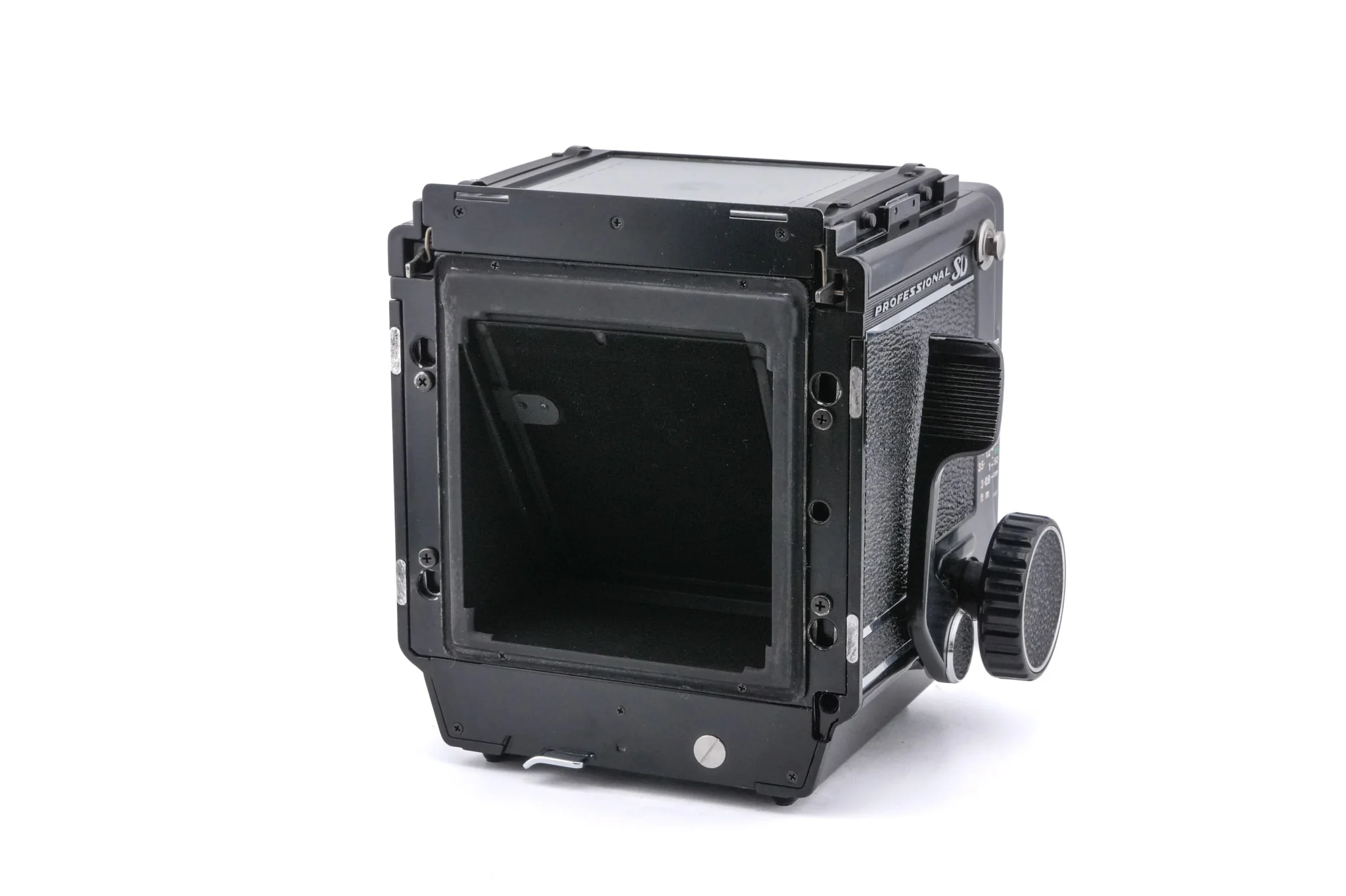 Mamiya RB67 Pro SD + Waist Level Finder + 120 6x7 Pro-SD Roll Film Holder - Image 8