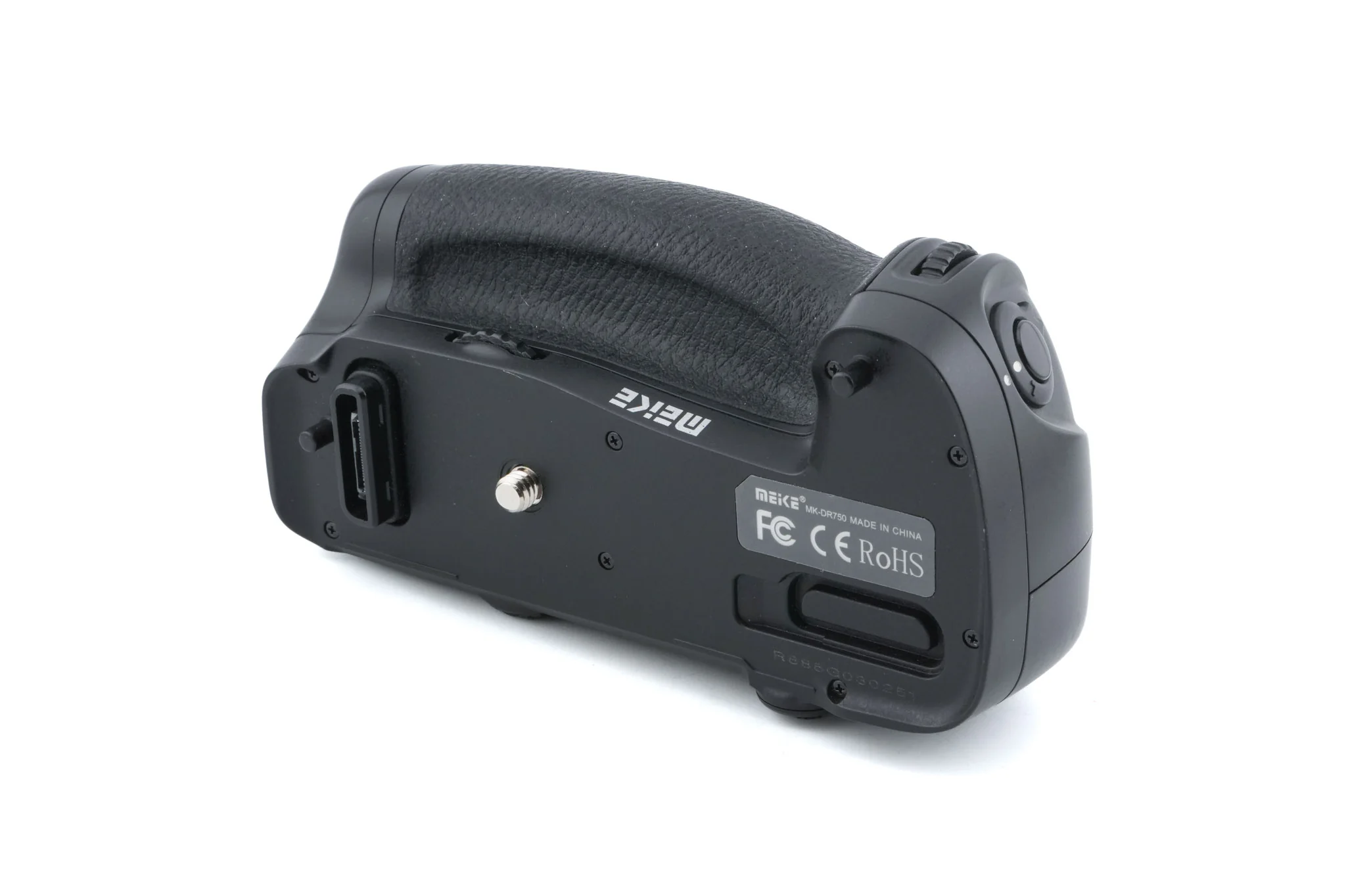 Meike MK-DR750 Battery Pack And Remote - Image 3