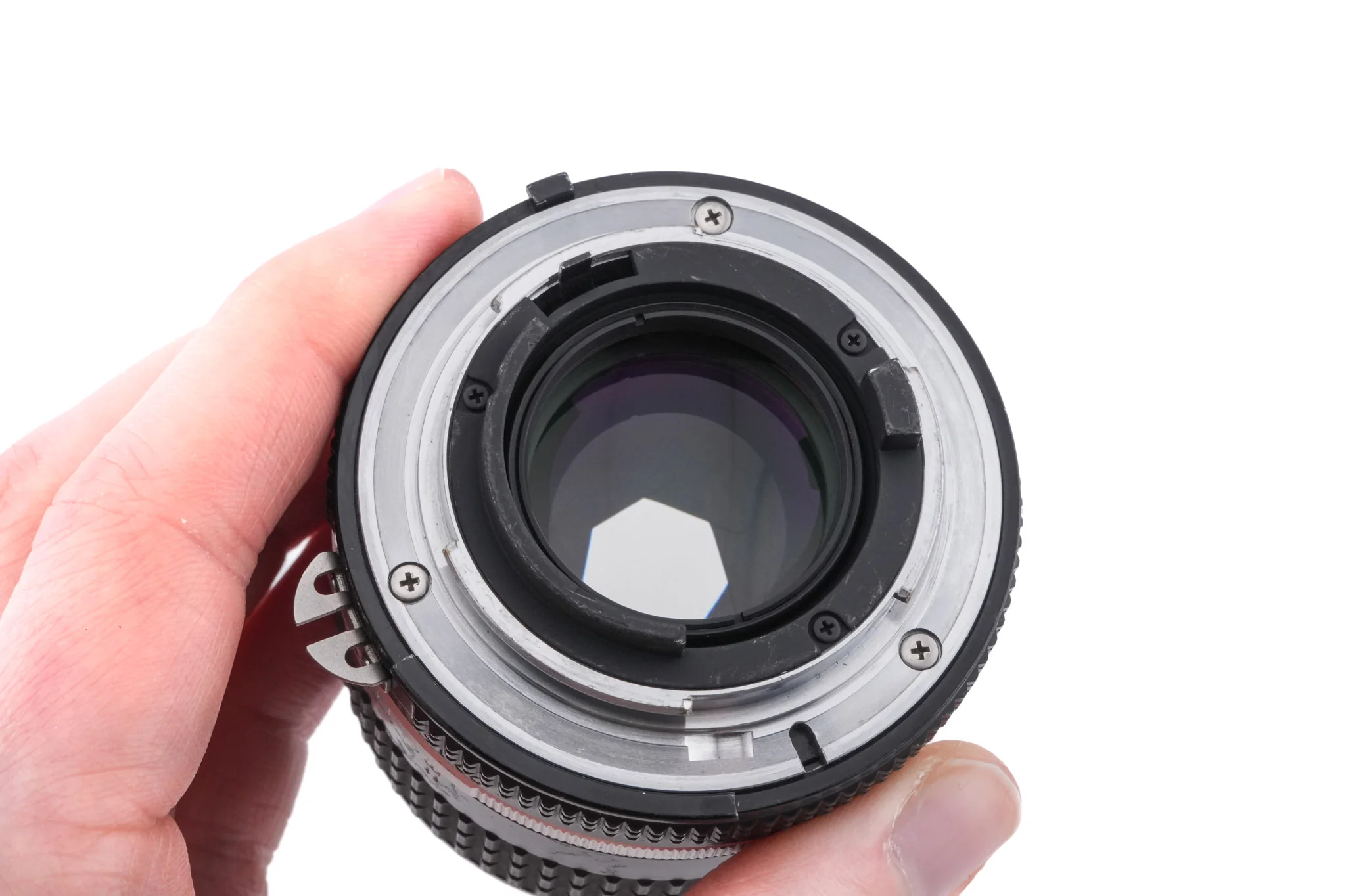 Nikon 85mm f2 Nikkor AI-S - Image 4