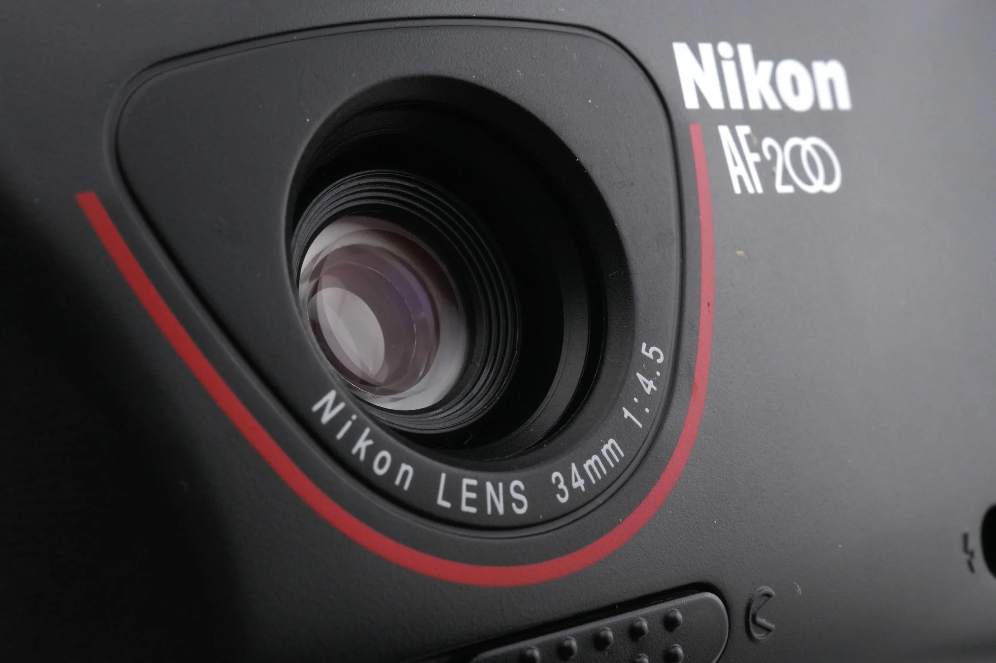 Nikon Zoom 200 AF - Image 3