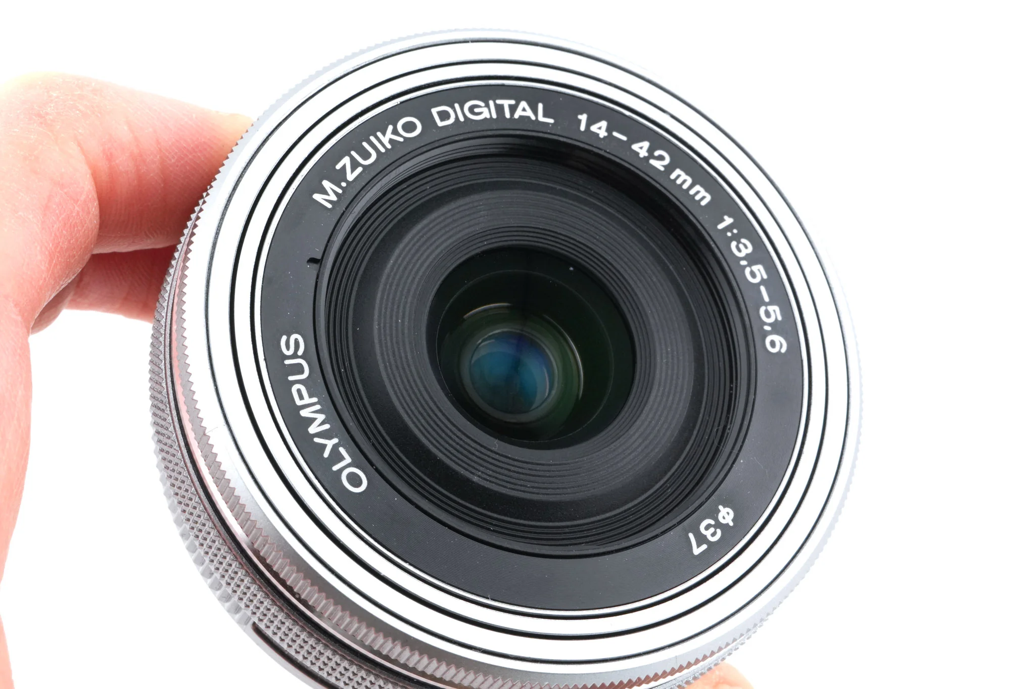 Olympus 14-42mm f3.5-5.6 M.Zuiko Digital EZ ED MSC - Image 3