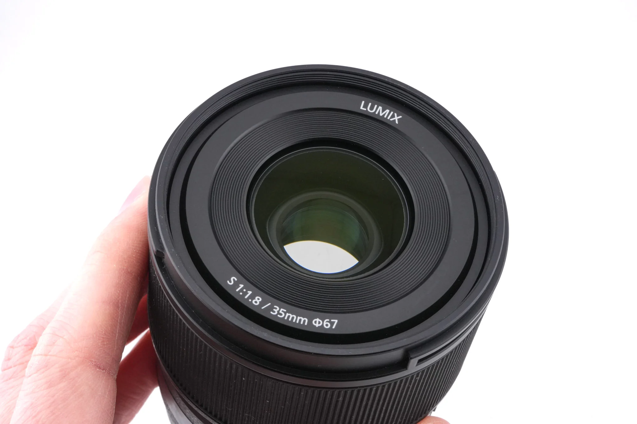 Panasonic 35mm f1.8 Lumix S - Image 3