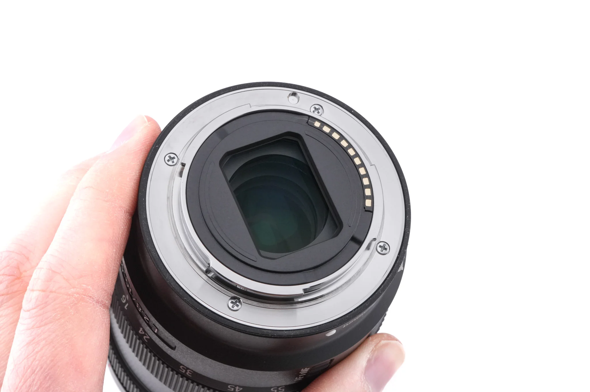 Sony 16-55mm f2.8 G (SEL1655G) - Image 4
