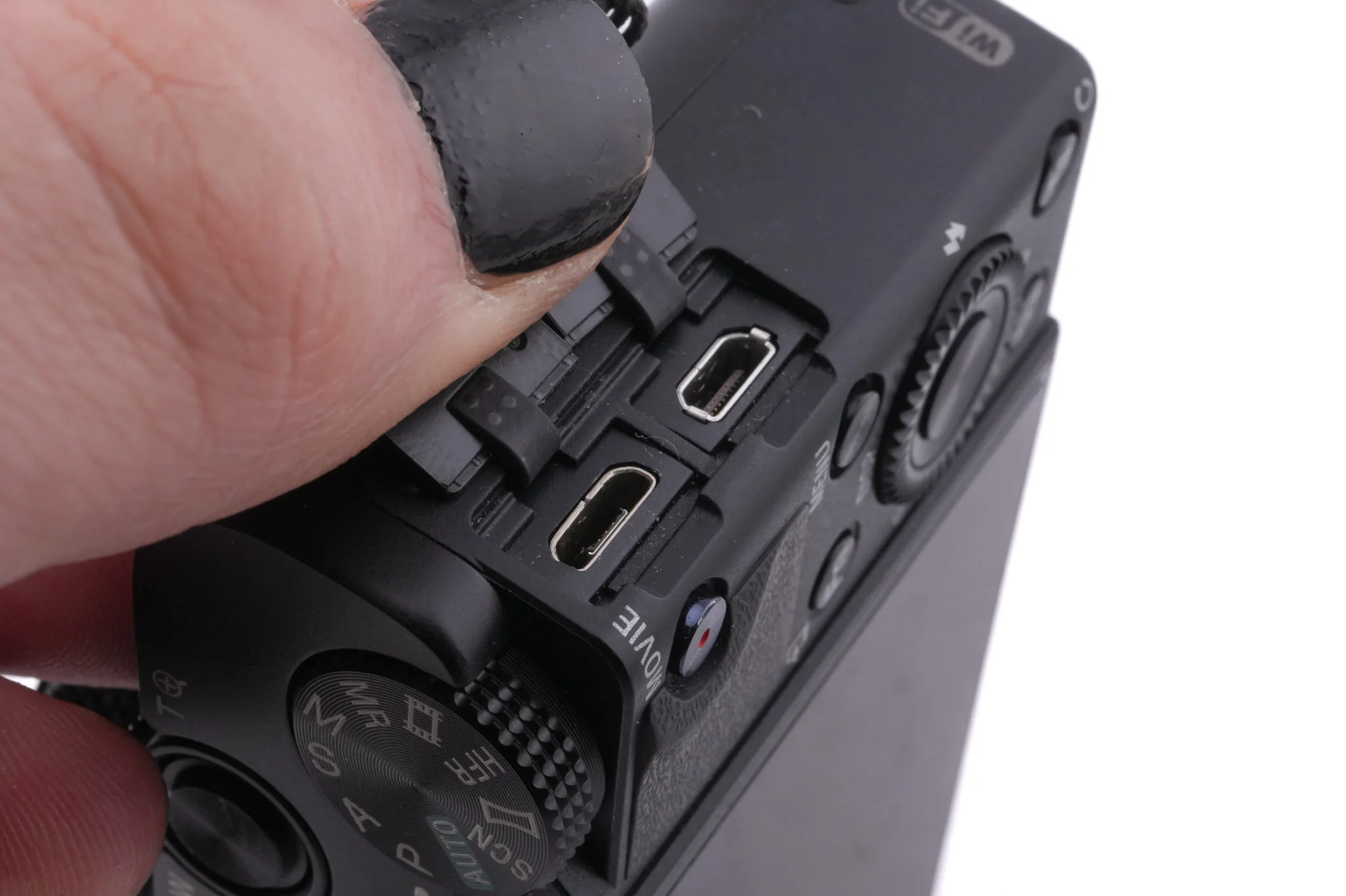 Sony Cyber-Shot DSC-RX100 VI - Image 7