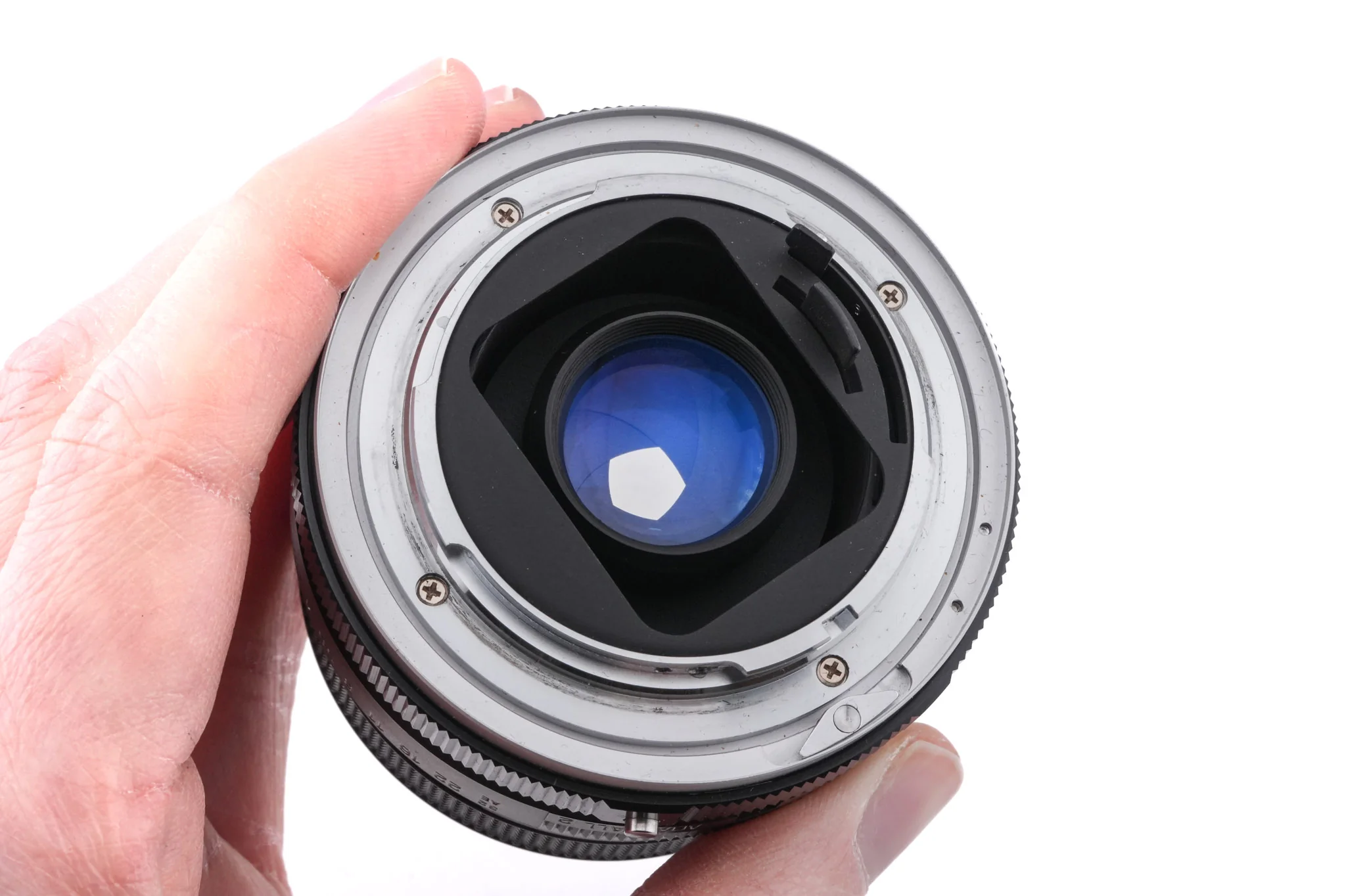 Tamron 28mm f2.5 BBAR MC (02B) + Adaptall 2 - Konica AR Adapter - Image 4