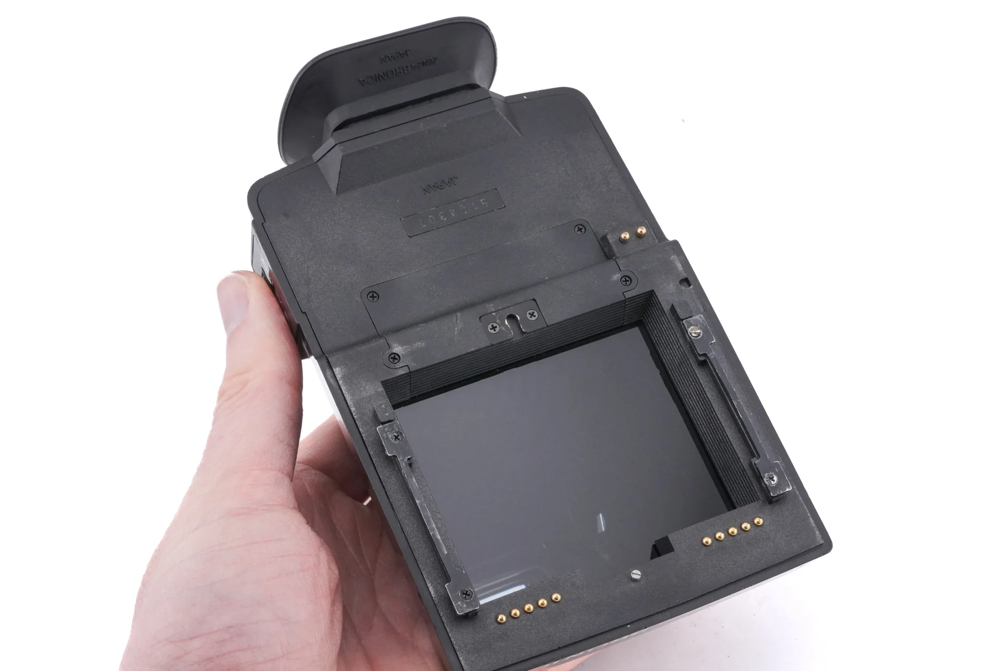 Zenza Bronica GS-1 + 120 Film Back GS + AE Prism Finder G - Image 10